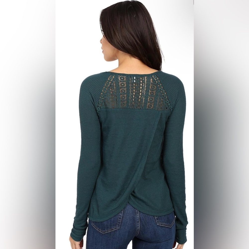 Lucky Brand Women's Lace Mixed Thermal Shirt Size Small